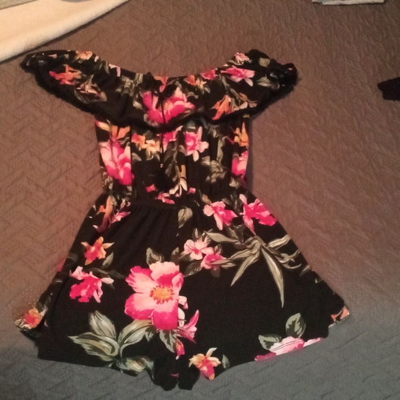 Jumper - Picture 1 of 1